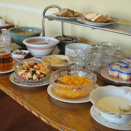 Гостевой дом Alpine Дингл